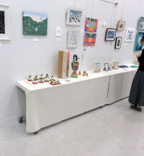 �y���M���A�[�g�W